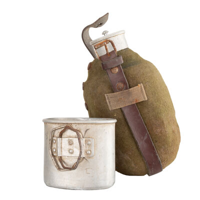 Romanian Canteen w/Wool Cover & Cup